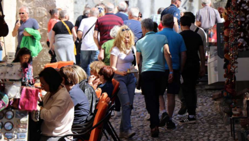 U Crnoj Gori očekuju uspješnu sezonu, pozvat će građane i iz BiH