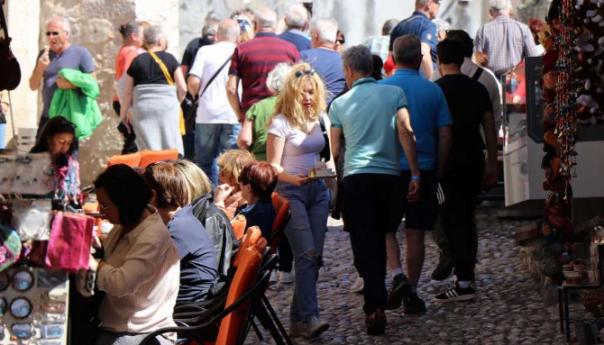 U Crnoj Gori očekuju uspješnu sezonu, pozvat će građane i iz BiH