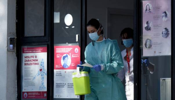 U Crnoj Gori preminula jedna osoba, 24 novozaraženih