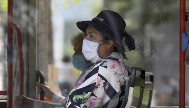 U Crnoj Gori preminulo pet osoba, novozaraženih 99