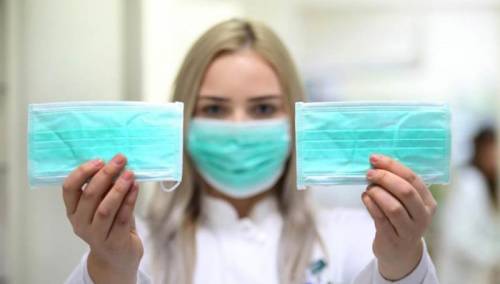 U Dalmaciji "planule" maske, prodano ih je 200.000