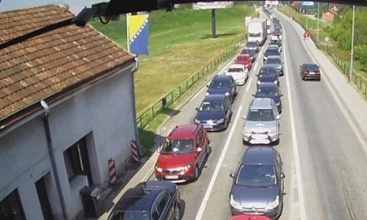 U danima vikenda pojačana frekvencija vozila