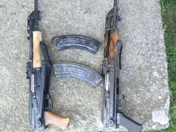 U Derventi pronađeno oružje i eksploziv, uhapšena jedna osoba