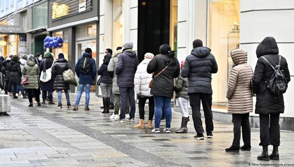 U dijelovima Austrije od danas na snazi 'tvrdi' lockdown