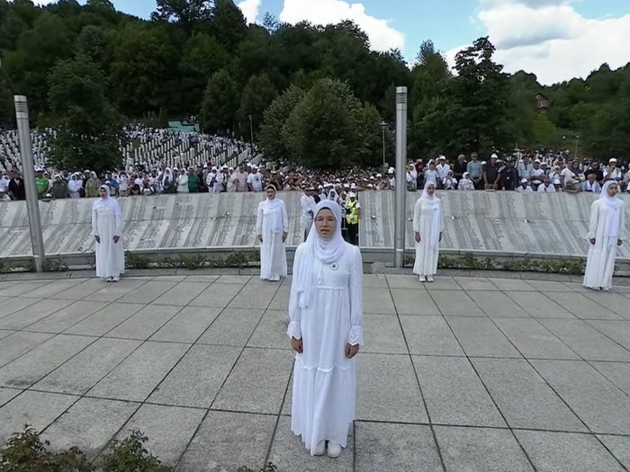 U dolini bijelih nišana izveden "Srebrenički inferno"