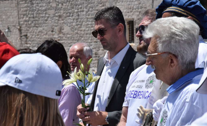 U Dubrovniku održan mimohod sjećanja na srebrenički genocid
