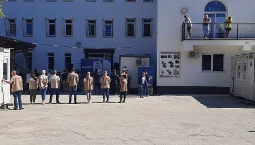 U dva prihvatna centra na području USK-a trenutno boravi oko 500 migranata