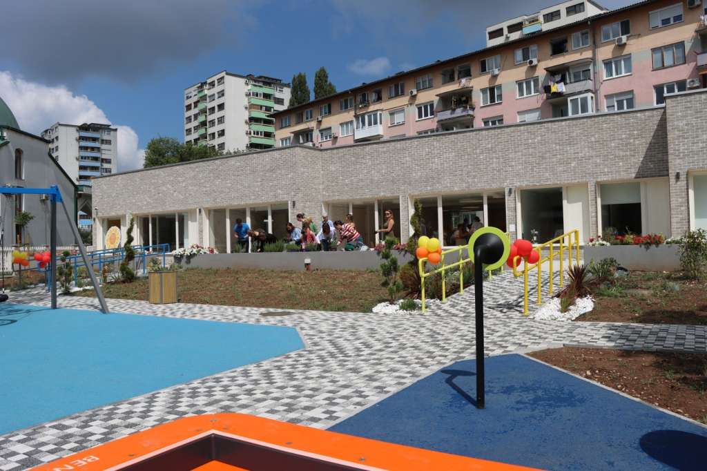 U dvorištu Dnevnog centra "Denis" otvorena Zelena oaza, simbol brige, zajedništva i nade