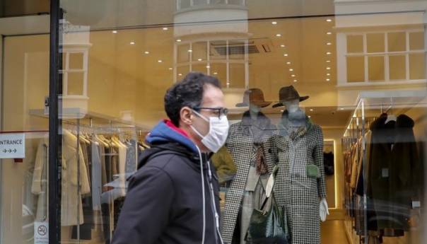 U Engleskoj nakon masovne vakcinacije vlada ublažava ograničenja