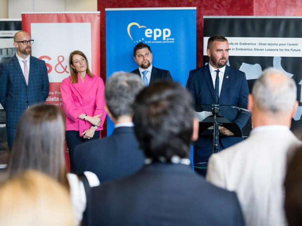 U Evropskom parlamentu otvorena izložba "Genocid u Srebrenici: 11 lekcija za budućnost"