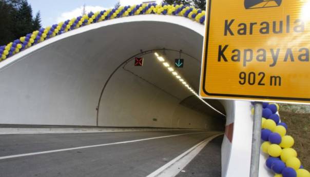 U FBiH 973 mosta, 82 tunela, a ukupna dužina cesta 4.739 km