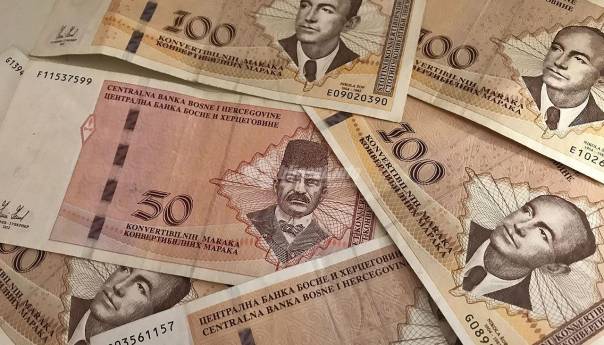 U FBiH u septembru prosječna neto plata bila 1.140 KM, a bruto plata 1.766 KM