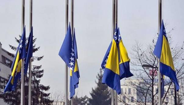 U Federaciji BiH danas Dan žalosti zbog tragedije u Brčkom