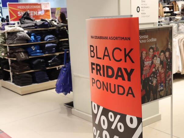 U Federaciji BiH na Crni petak potrošeno 275 miliona KM