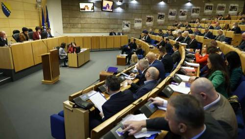 U Parlamentu FBiH traje rasprava o budžetu