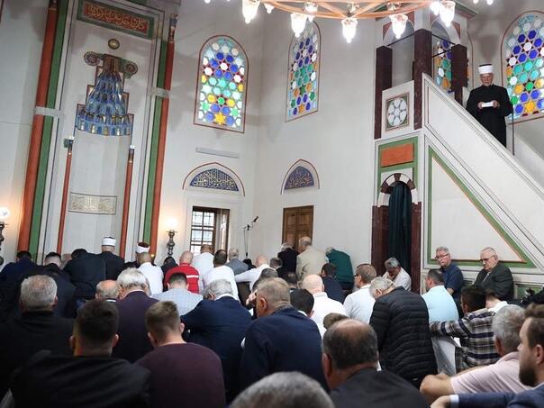 U Ferhat-pašinoj džamiji u Banjaluci klanjan bajram-namaz