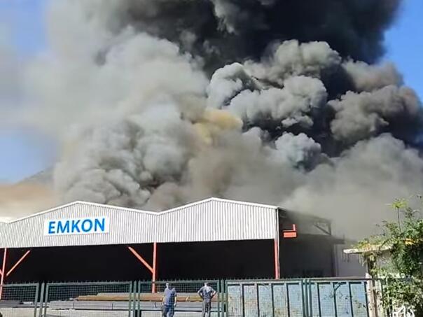 U firmi Ferro Keš u Mostaru izbio požar