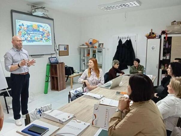 U Foči obuka za pisanje projekata: Milijarde eura, a iskorišteno tek 20 posto