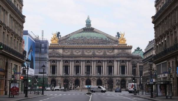 U Francuskoj od COVID-19 preminule 263 osobe