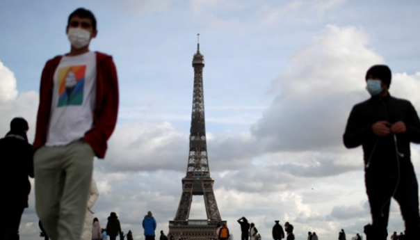 U Francuskoj raste broj zaraženih, preporučene maske