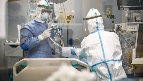 U Francuskoj u posljednja 24 sata umrlo 319 ljudi