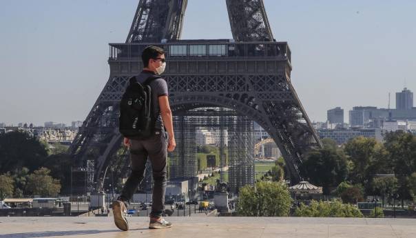 U Francuskoj u protekla 24 časa preminule još 523 osobe