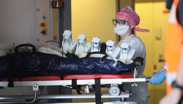 U Francuskoj umrla još 81 osoba od koronavirusa