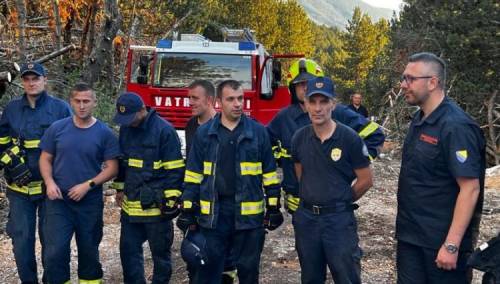 U gašenju požara na Blidinju pomažu i vatrogasci KS
