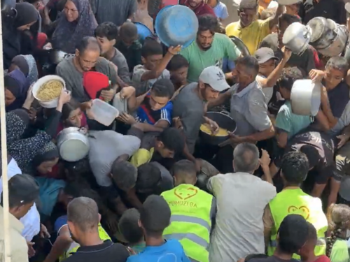 U Gazi je više od 500.000 gladnih, Pomozi.ba nastavlja s podjelom toplih obroka