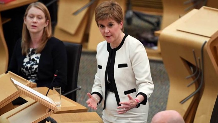 U Glasgowu uvedena kontroverzna mjera protiv koronavirusa