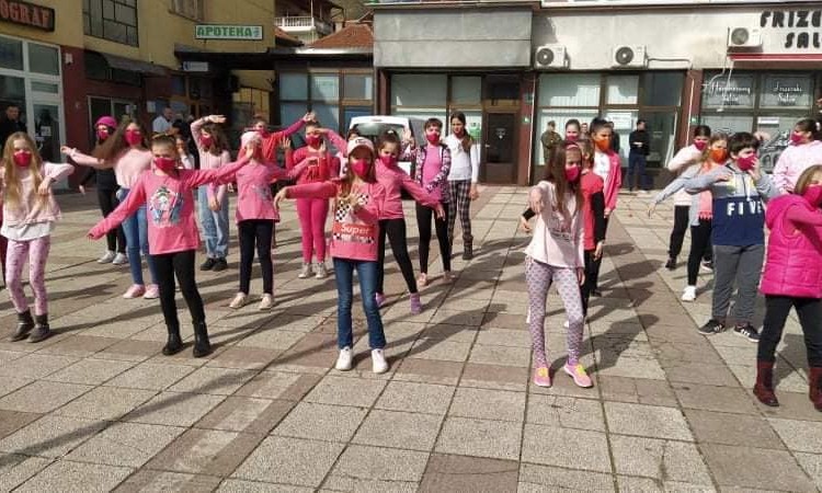 U Goraždu obilježen Dan ružičastih majica 