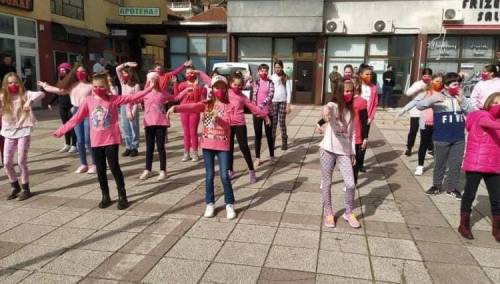 U Goraždu obilježen Dan ružičastih majica
