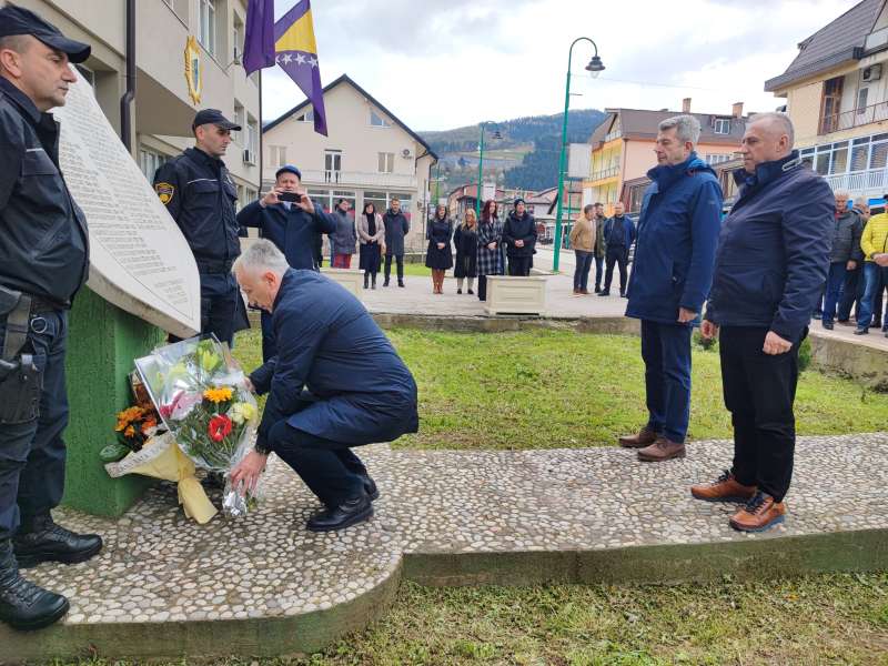 U Goraždu obilježen Dan sjećanja na poginule pripadnike policije