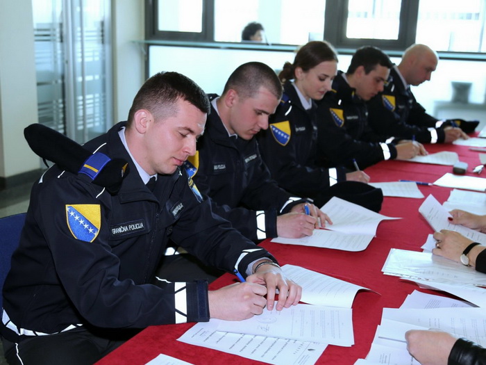 U GP BiH fali 600 policajaca, a Amidžić najavio manji državni budžet