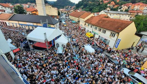 U Gračanici večeras pobjednički koncert Mahira Mulalića