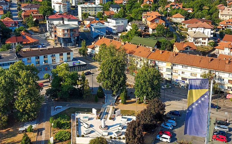 U Gradačcu proglašena trodnevna žalost