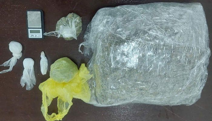 U Hadžićima pronađena droga, uhapšen muškarac