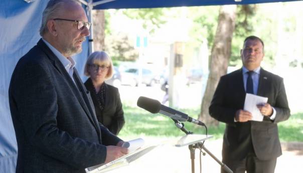 U Hrvatskoj 36 novih slučajeva koronavirusa, moguće zatvaranje otoka Brača