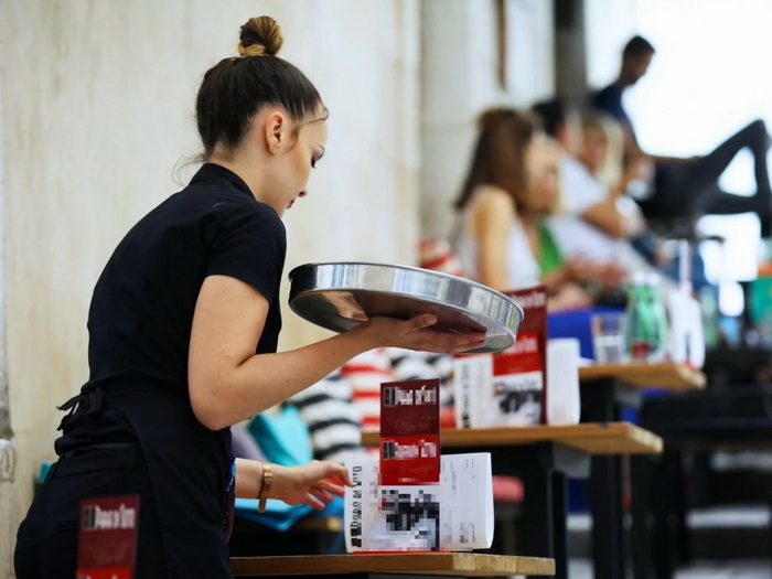 U Hrvatskoj prednjače radnici iz BiH, produžuju se dozvole za boravak i uvode standardi za smještaj