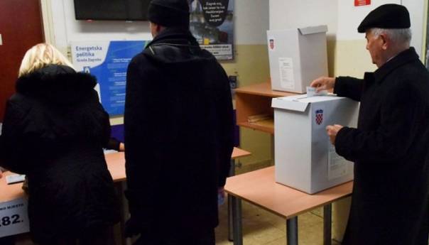 U Hrvatskoj prijepodne glasovalo skoro 19 posto birača