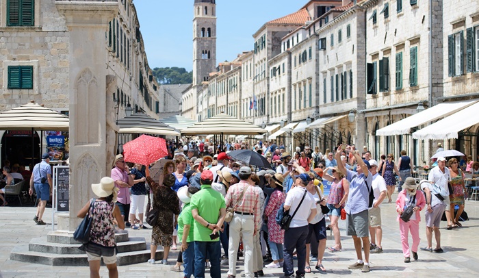 U Hrvatskoj trenutno gotovo 900.000 turista