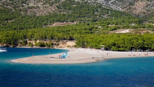U Hrvatskoj u junu 80 odsto manje turista