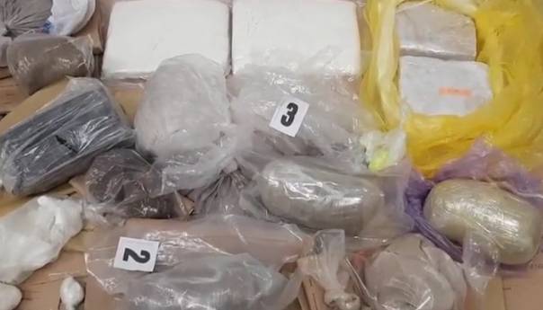 U Hrvatskoj zaplijenjeno 15 kilograma heroina povezanih s osobom iz BiH