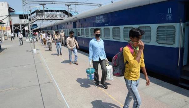 U Indiji u jednom danu potvrđeno 88.600 novih slučajeva zaraze