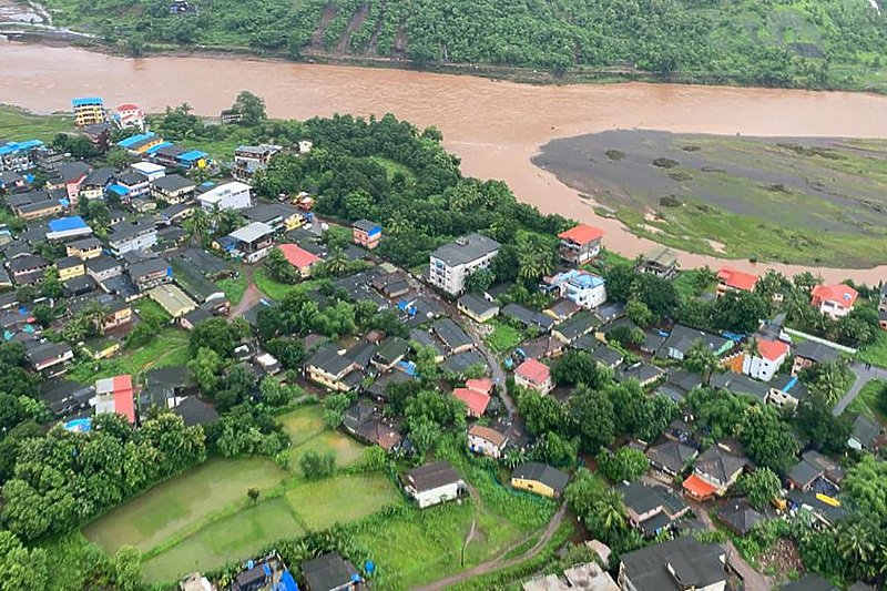U Indiji u klizištima poginulo 36 osoba