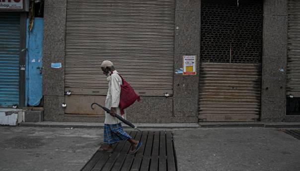 U Indiji umrlo 196 ljekara, 64.000 novih slučajeva virusa korona