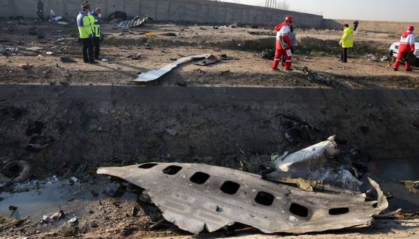 U Iranu se srušio ukrajinski avion, 180 ljudi poginulo
