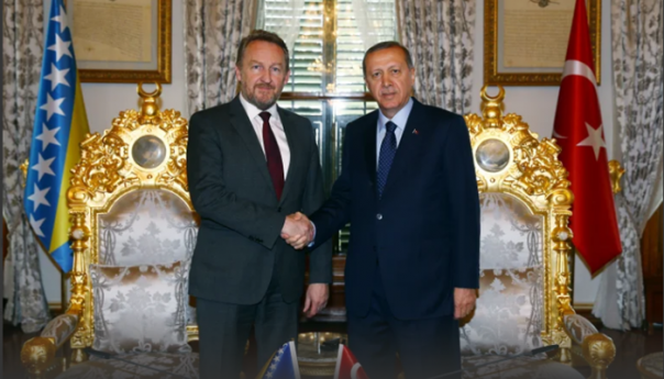 U Istanbulu danas susret Izetbegovića i Erdogana