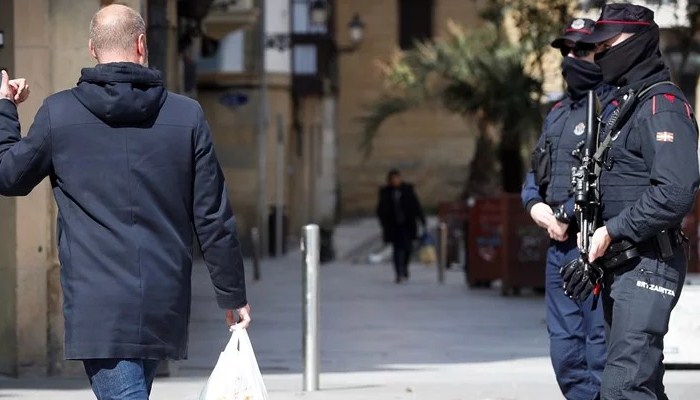 U Italiji i Francuskoj kazne za one koji krše mjere izolacije