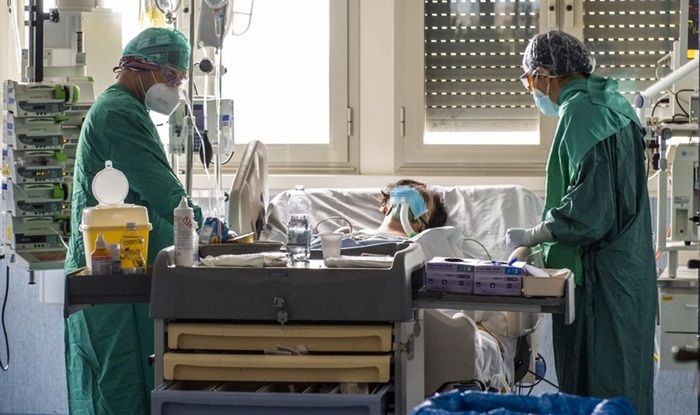 U Italiji u protekla 24 sata od koronavirusa umrla 71 osoba